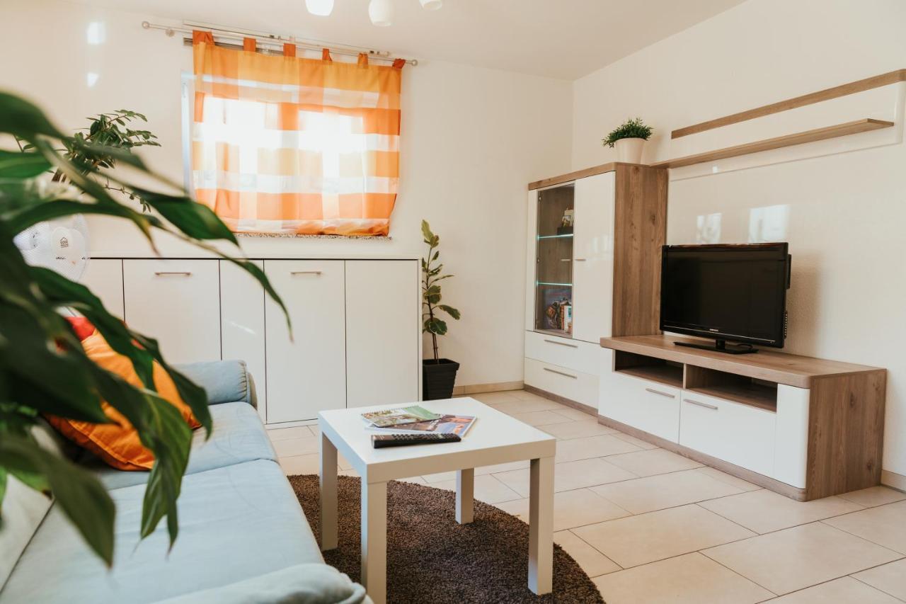 Ferienwohnung "Koehler" Am Bodensee Meckenbeuren Exterior photo
